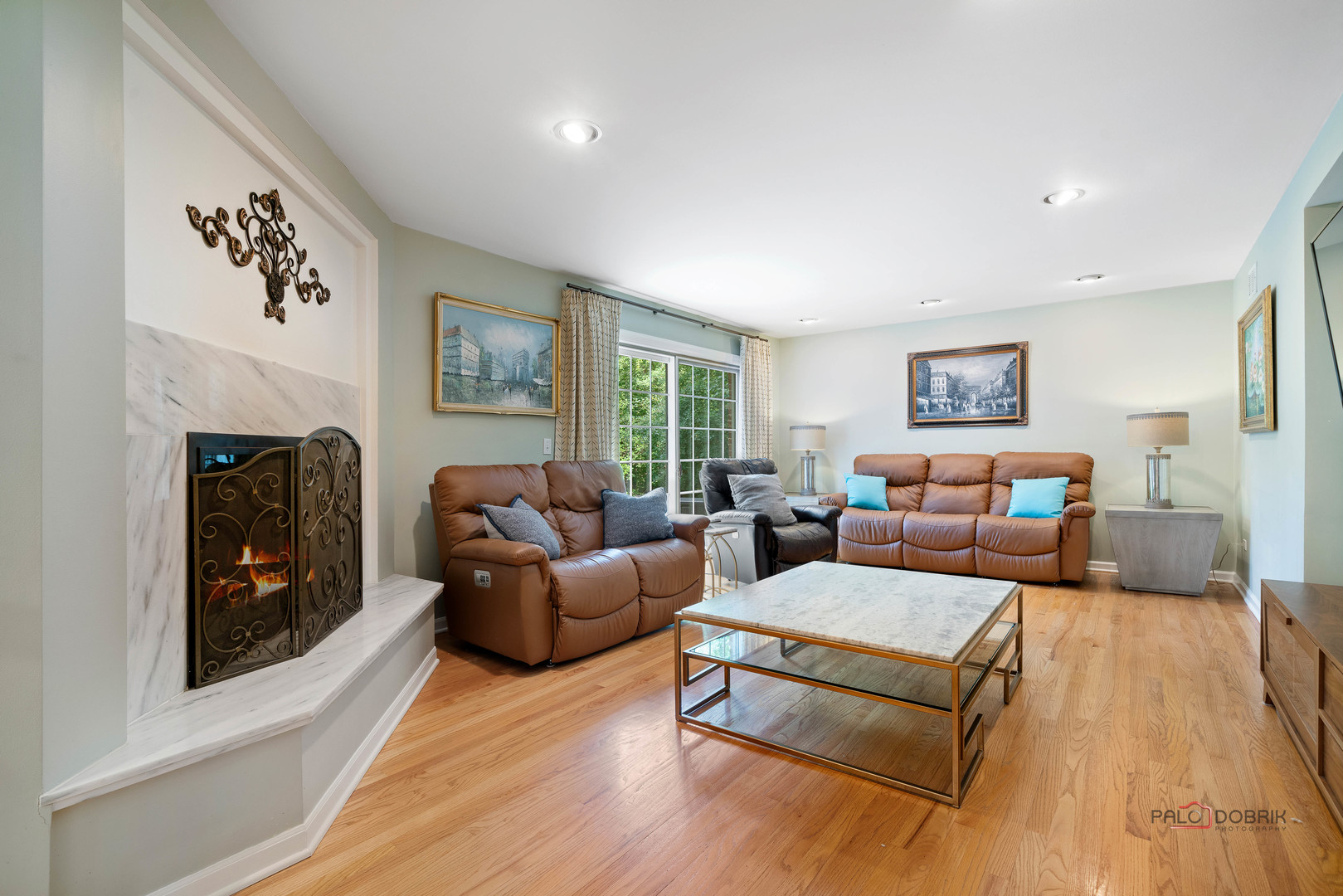1401 Woodhill Lane