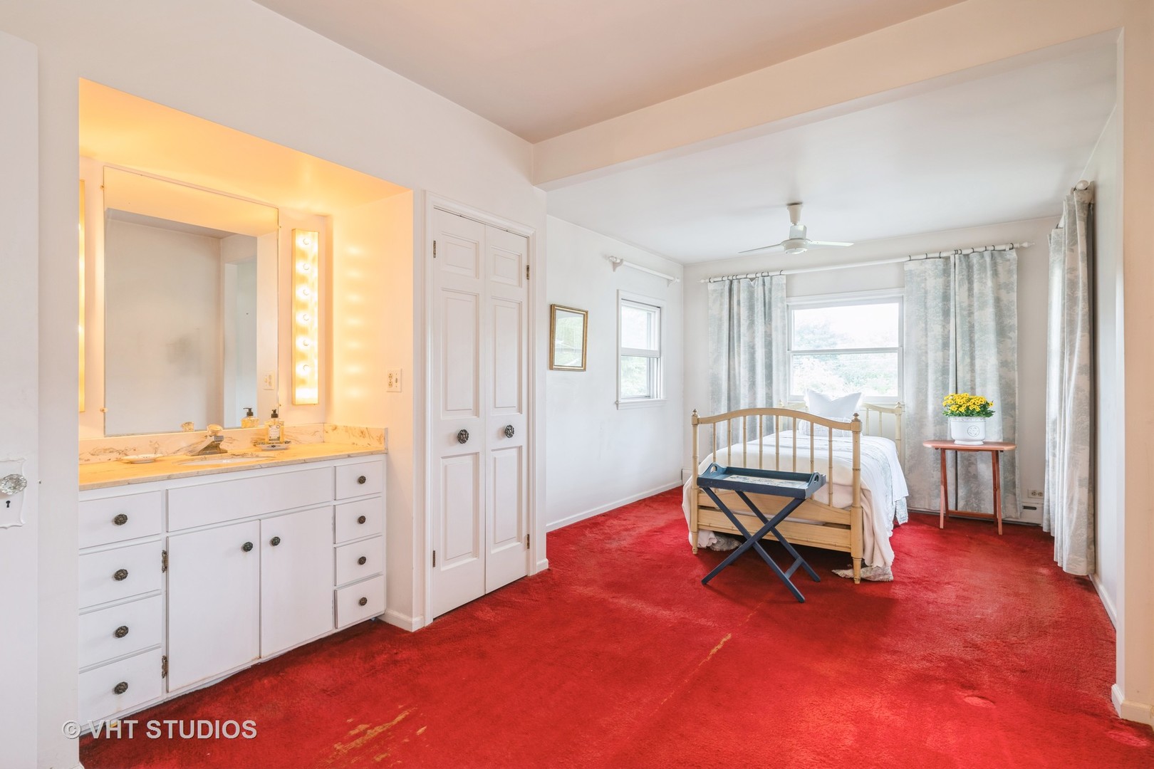 156 N Washington Circle