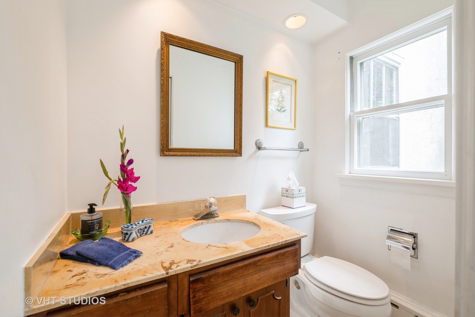 156 N Washington Circle