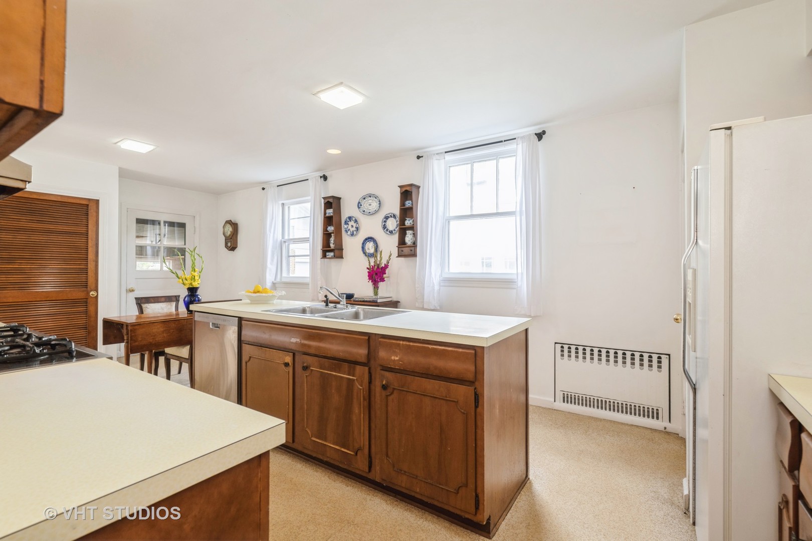 156 N Washington Circle