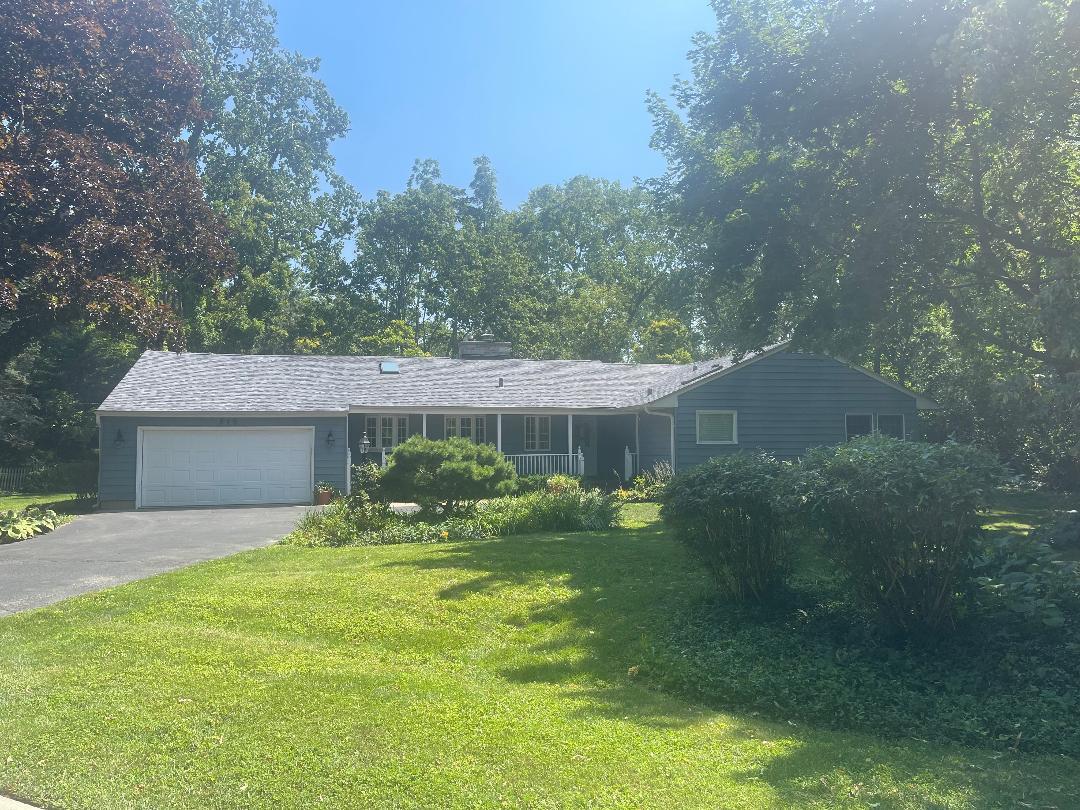 515 E Blodgett Avenue