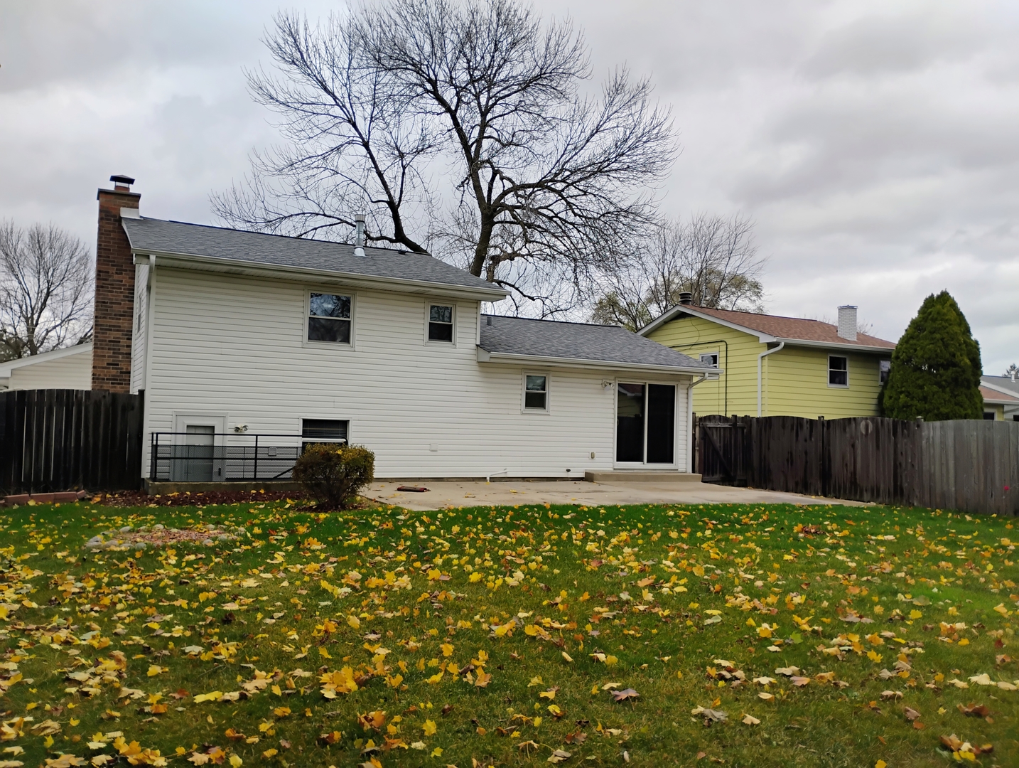 814 Foster Avenue