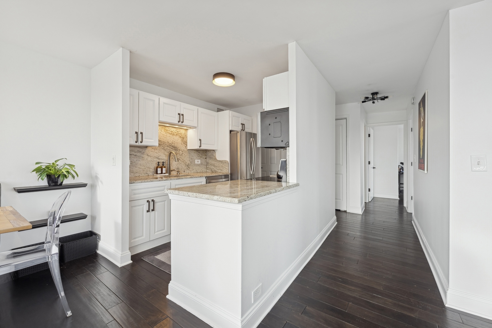 2700 N Hampden Court Unit: 17C