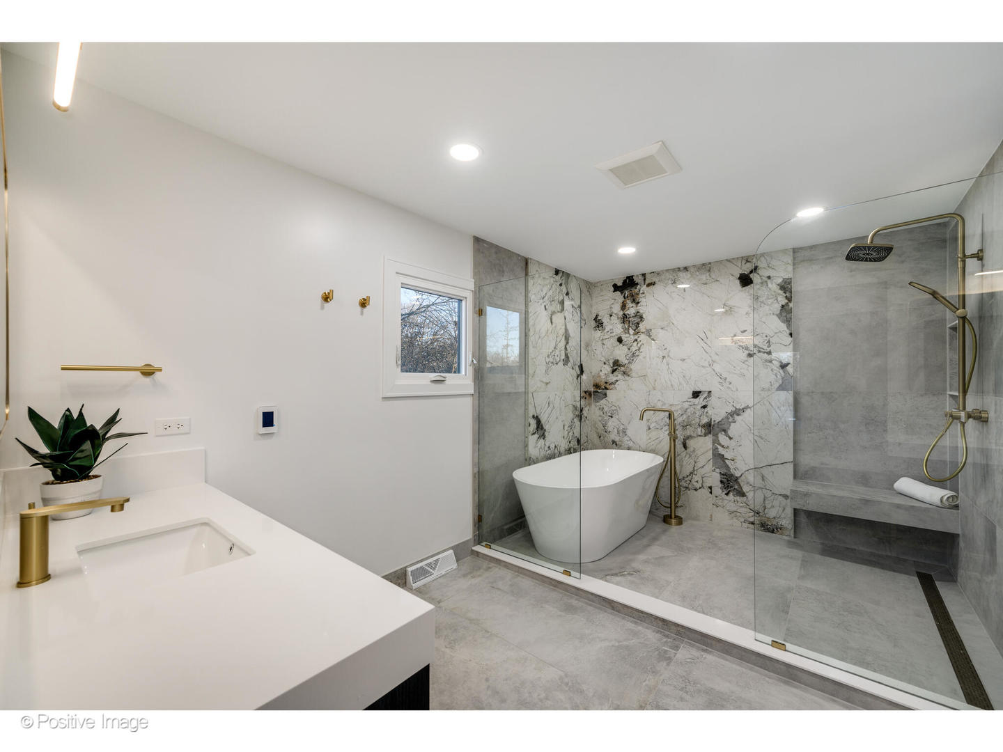 2163 Churchill Court