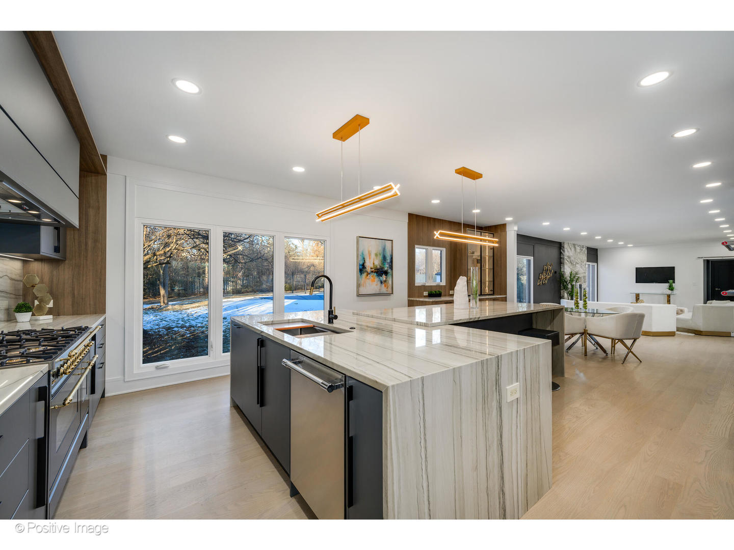 2163 Churchill Court