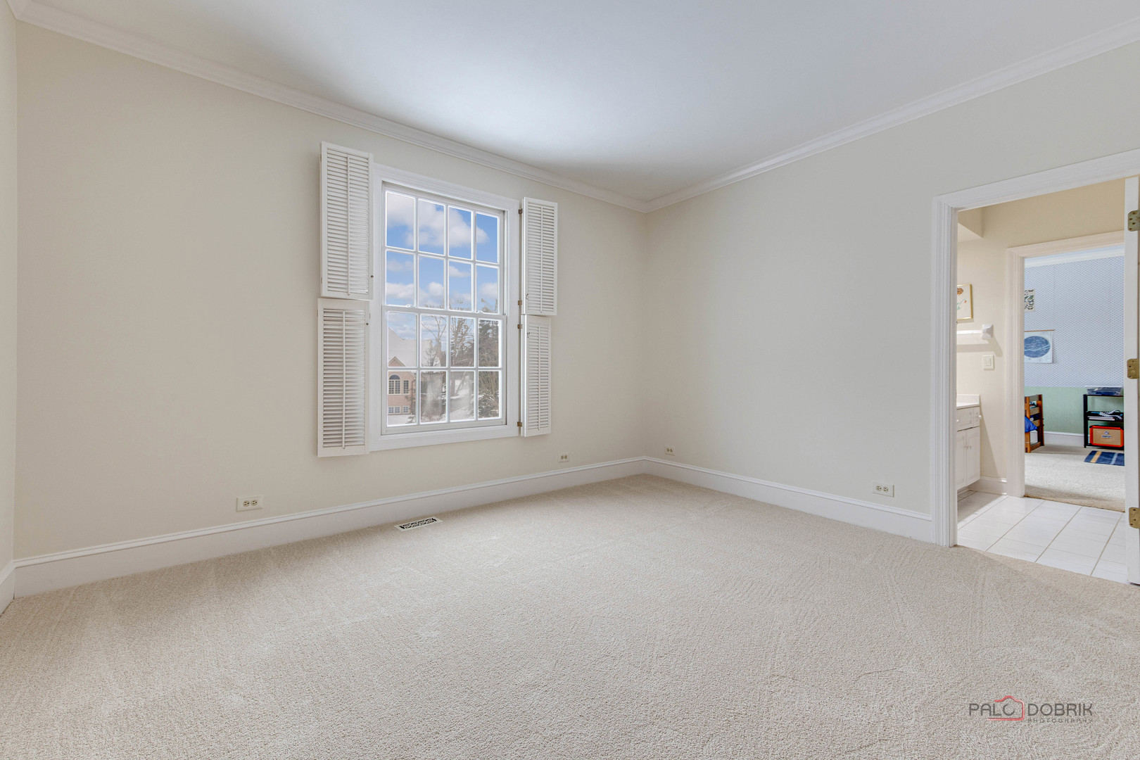 379 Bridle Lane
