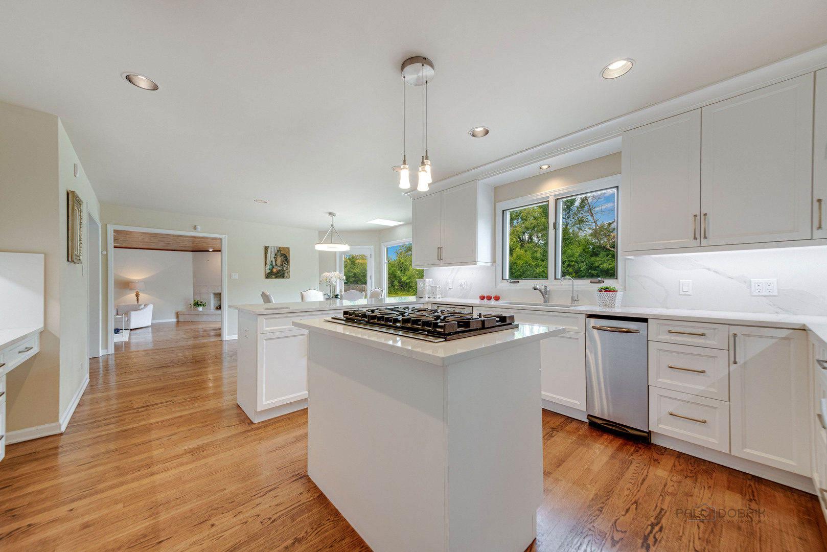 120 S Basswood Road