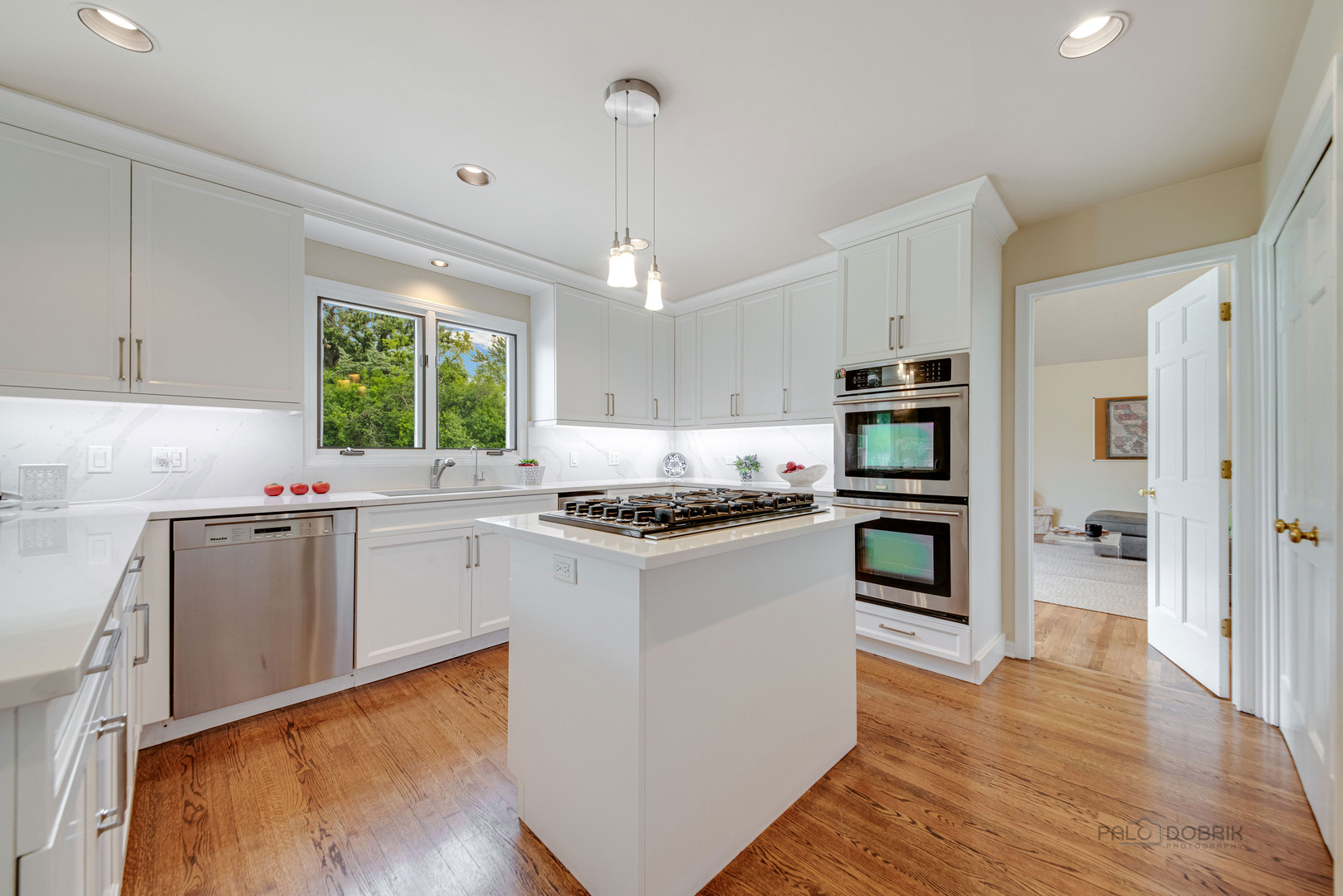 120 S Basswood Road