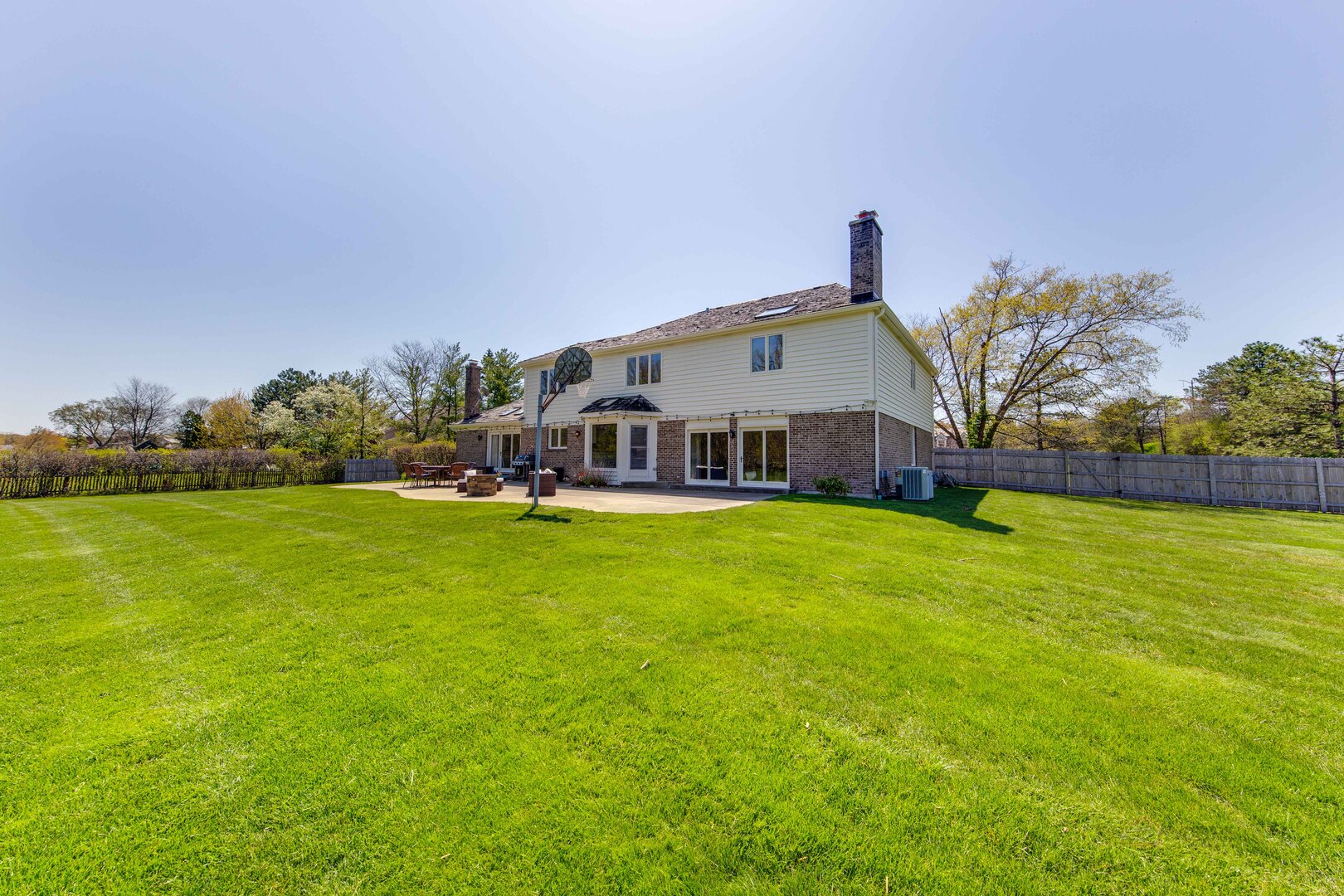 120 S Basswood Road