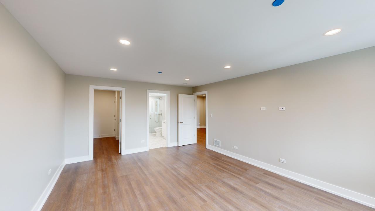 550 Sheridan Square Unit: 503