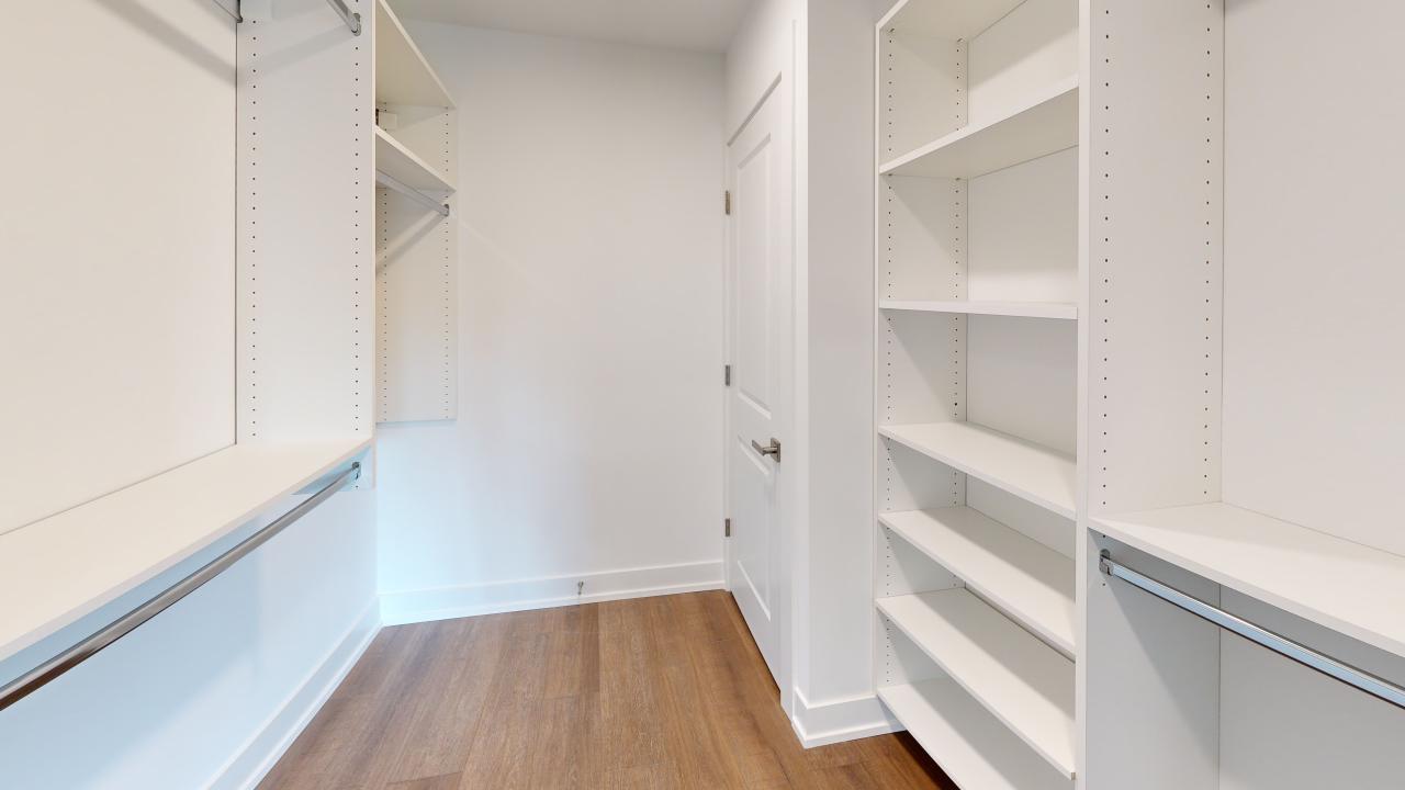 550 Sheridan Square Unit: 503