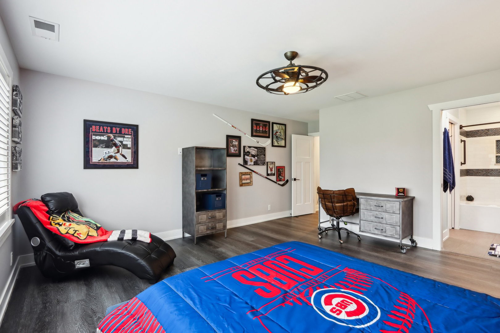 598 Rockefeller Road