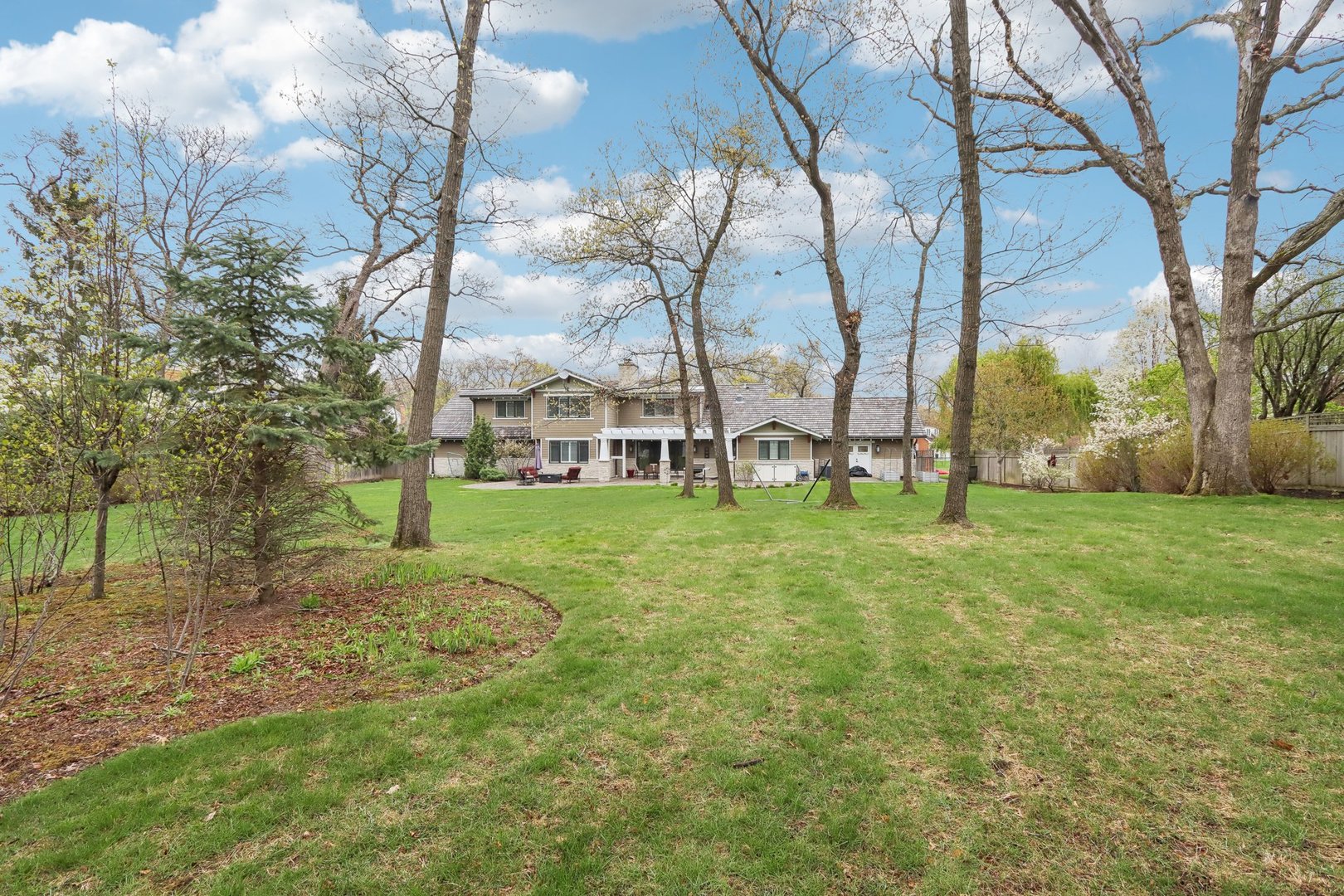 598 Rockefeller Road