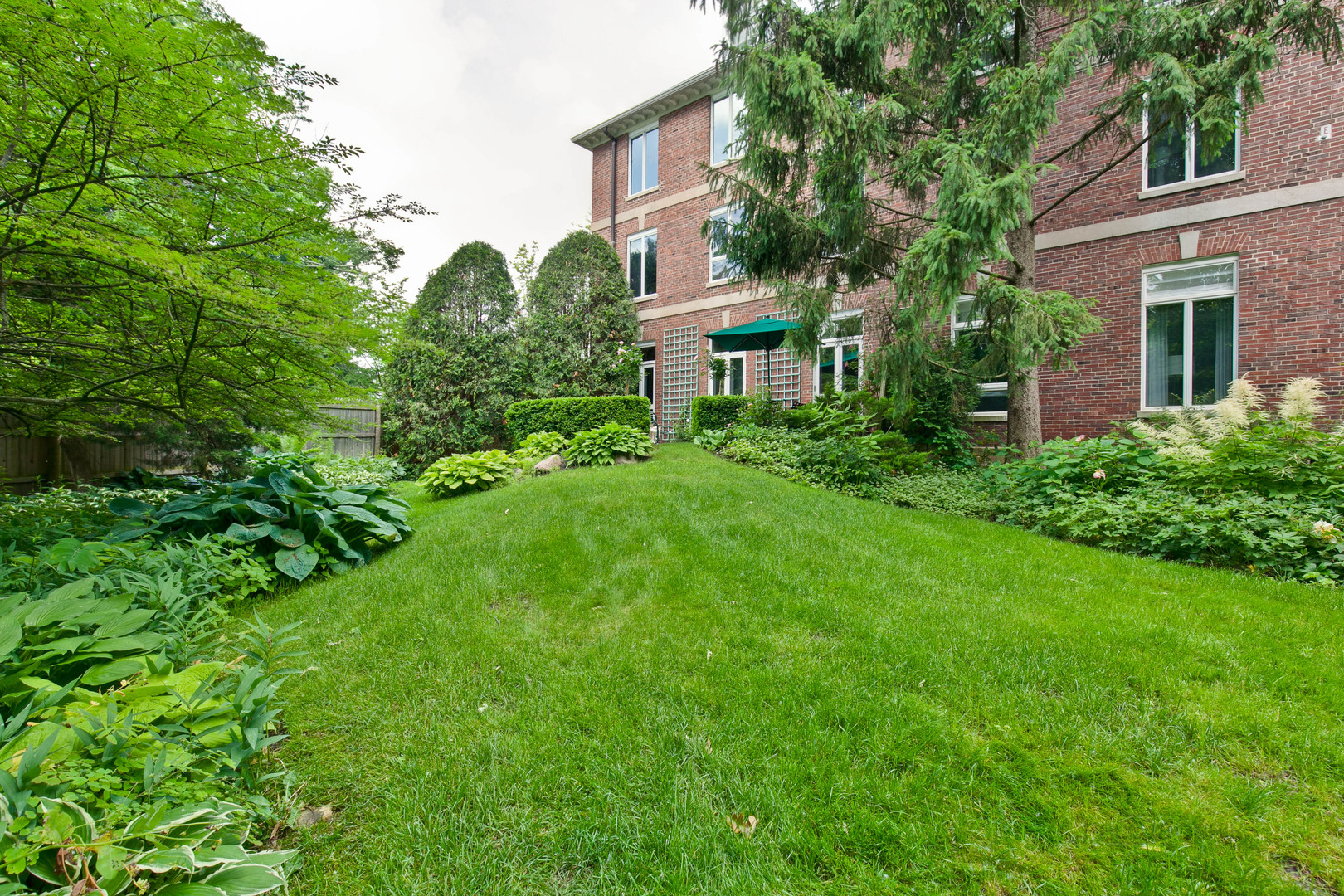 531 N Mayflower Road Unit: 531