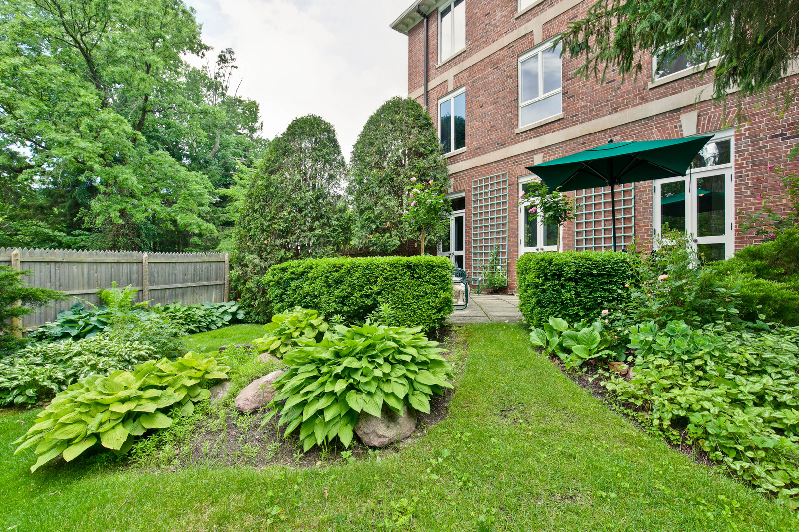 531 N Mayflower Road Unit: 531