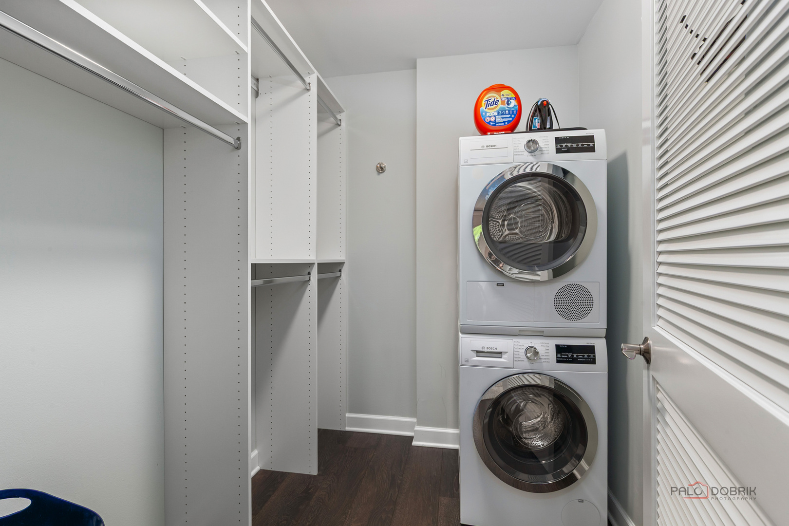 1350 N Western Avenue Unit: 106