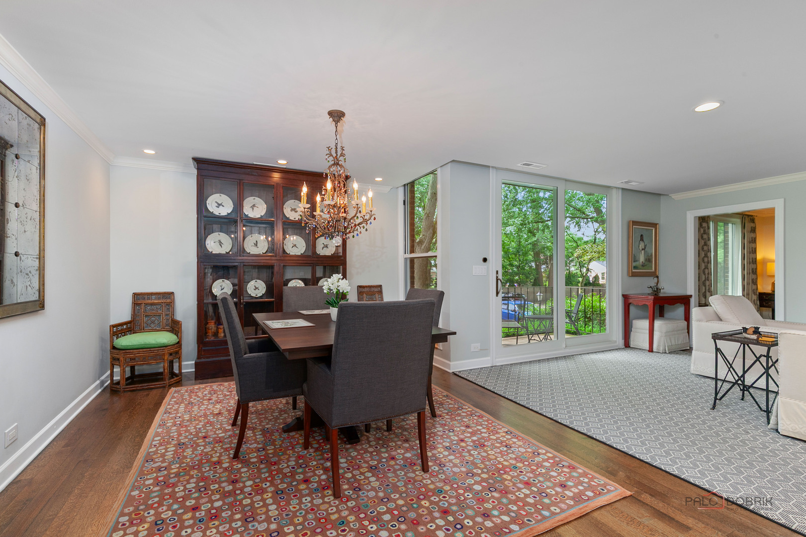 1350 N Western Avenue Unit: 106