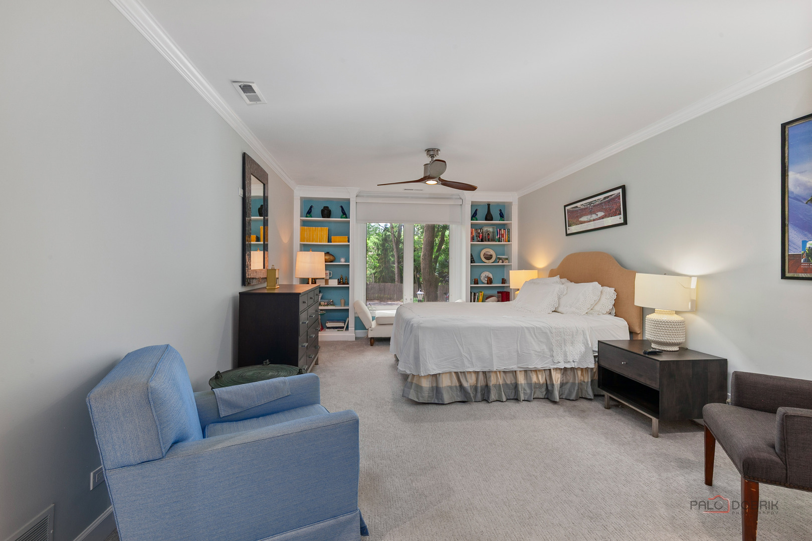 1350 N Western Avenue Unit: 106