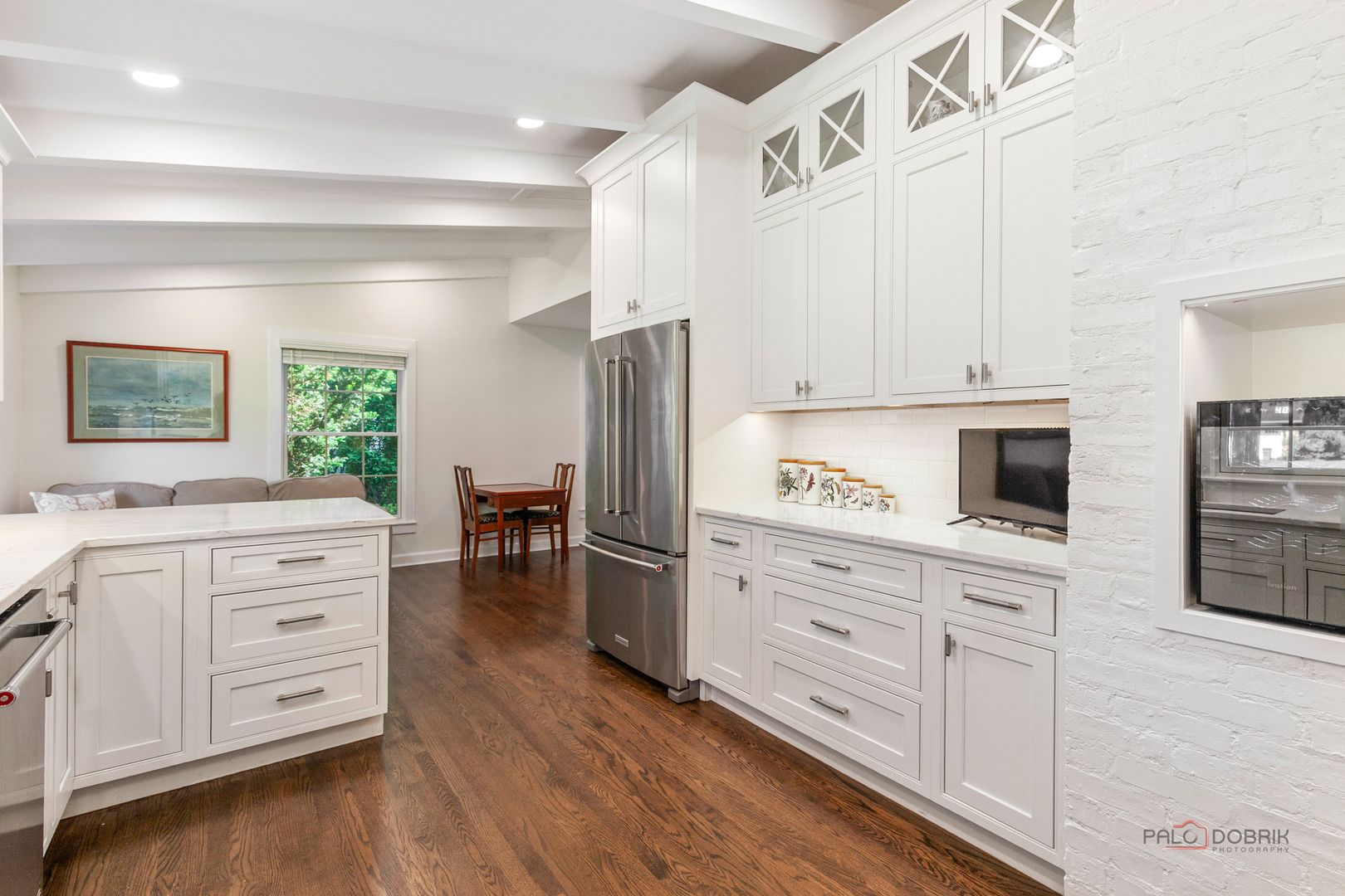 560 Golf Lane