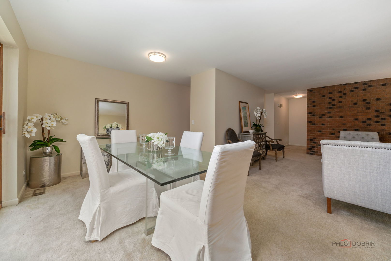 1111 S Waukegan Road Unit: 7