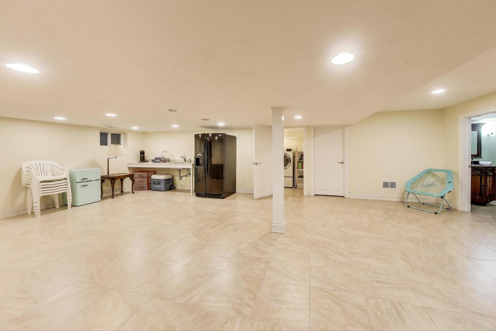 1920 Wedgewood Drive