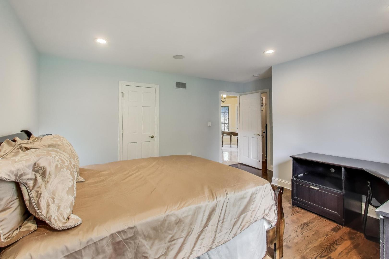 1920 Wedgewood Drive