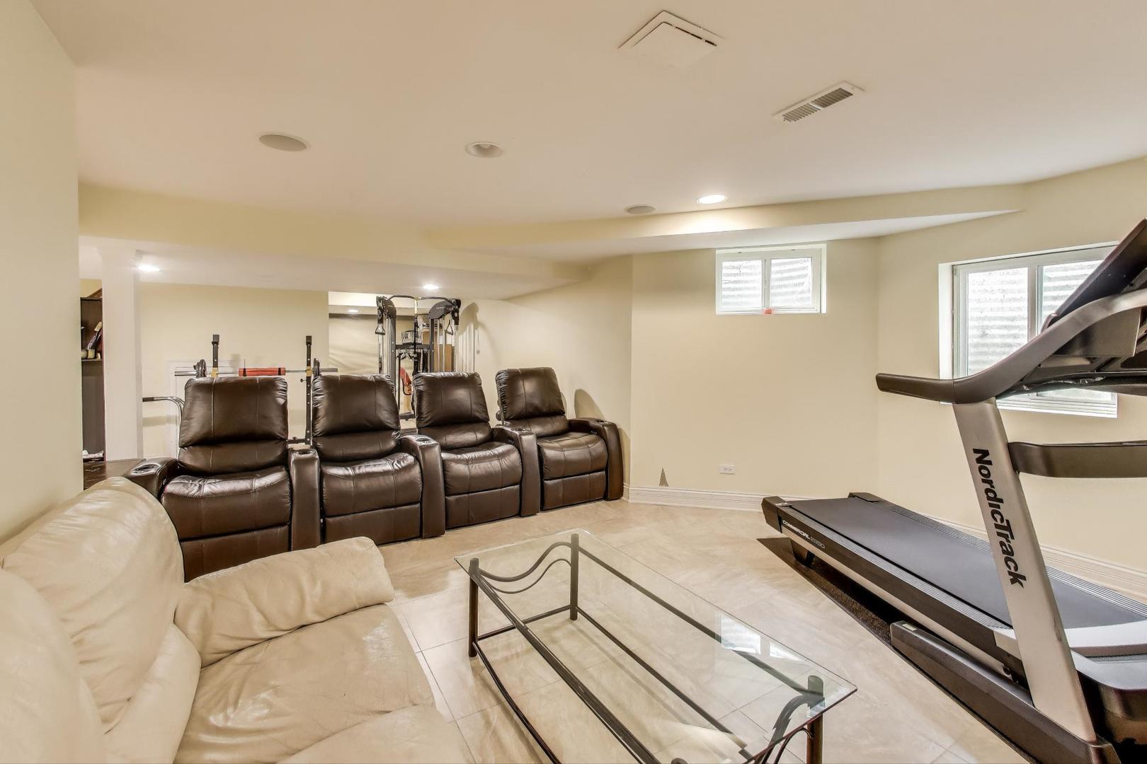 1920 Wedgewood Drive