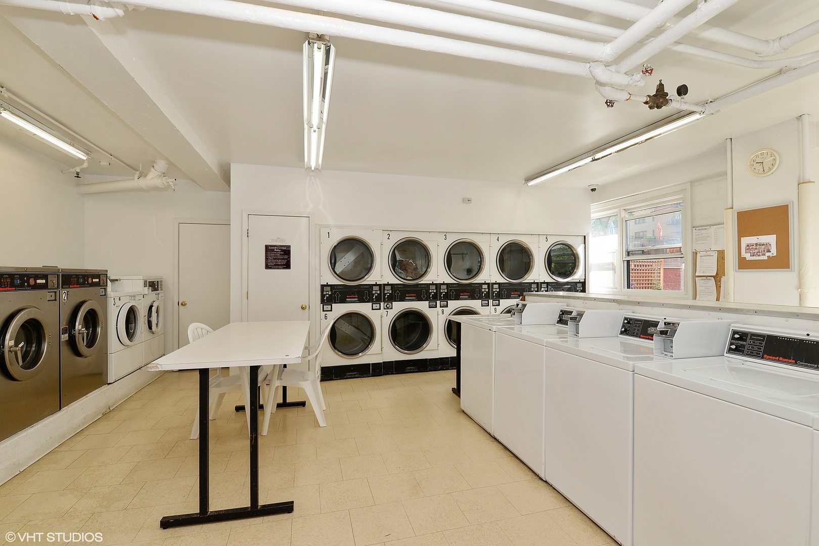2909 N Sheridan Road Unit: 703