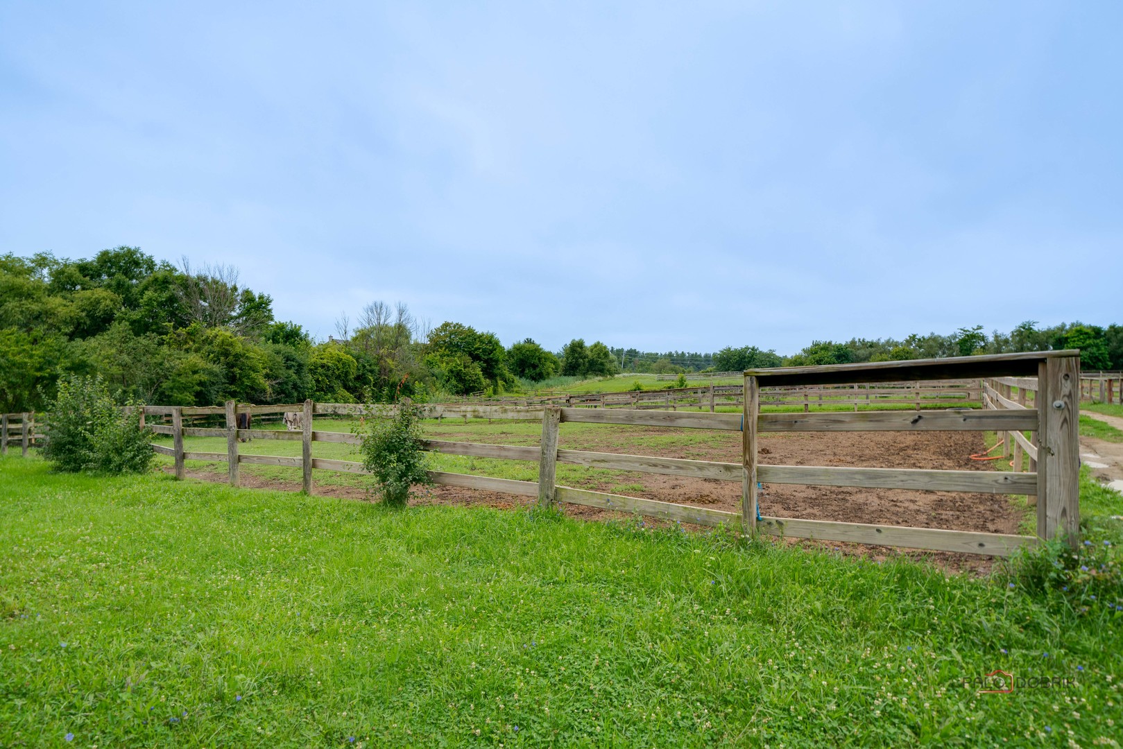 27473 N La Vista Drive