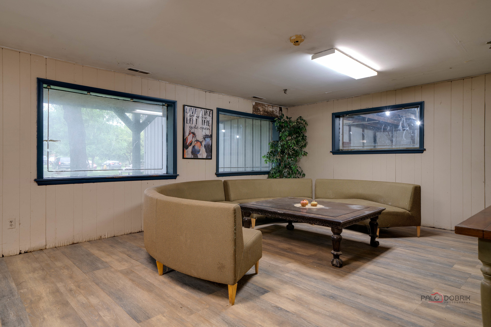 27473 N La Vista Drive