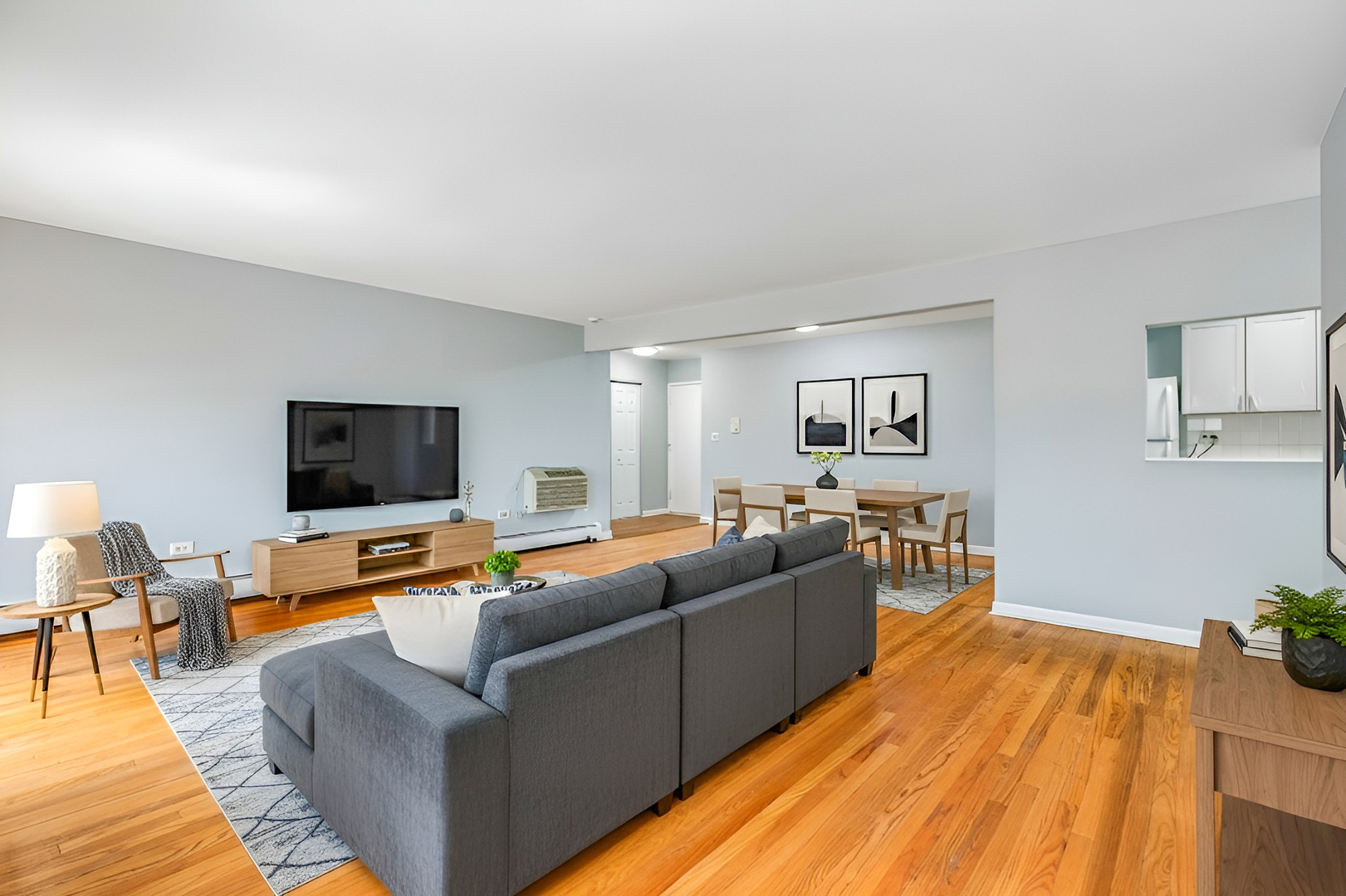 8500 Skokie Boulevard Unit: 3A