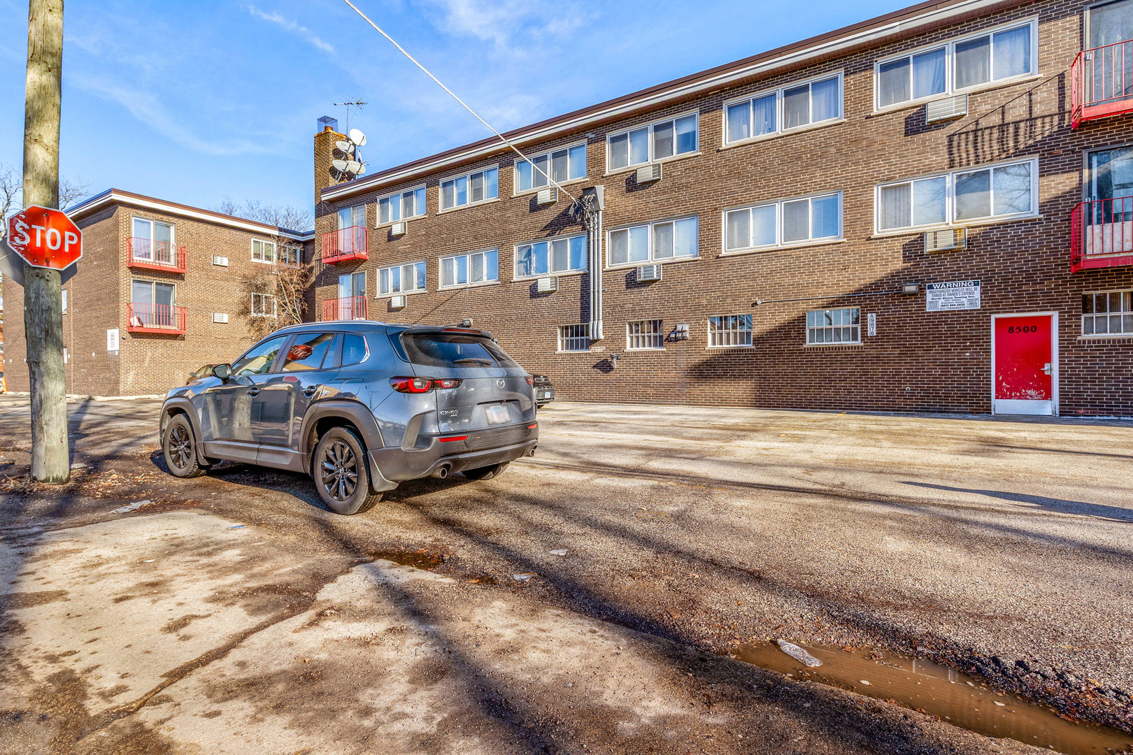 8500 Skokie Boulevard Unit: 3A