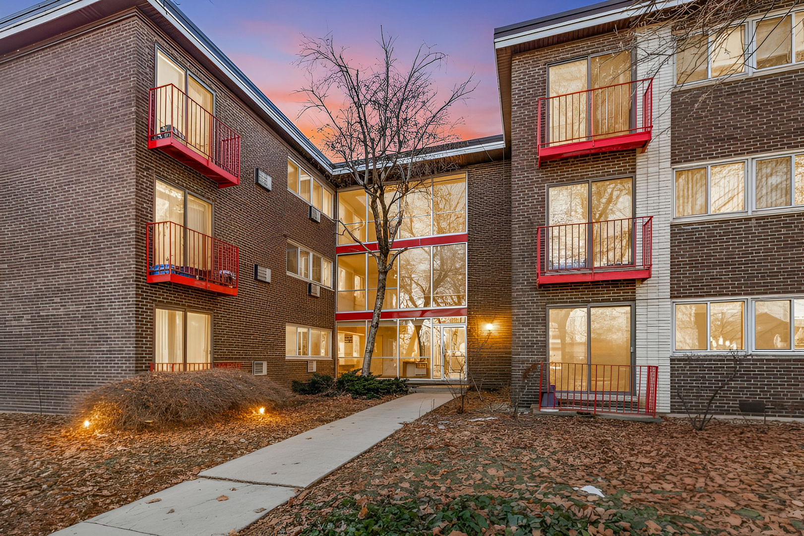 8500 Skokie Boulevard Unit: 3A