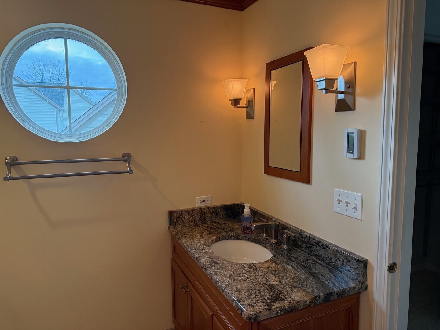 3293 Country Lane