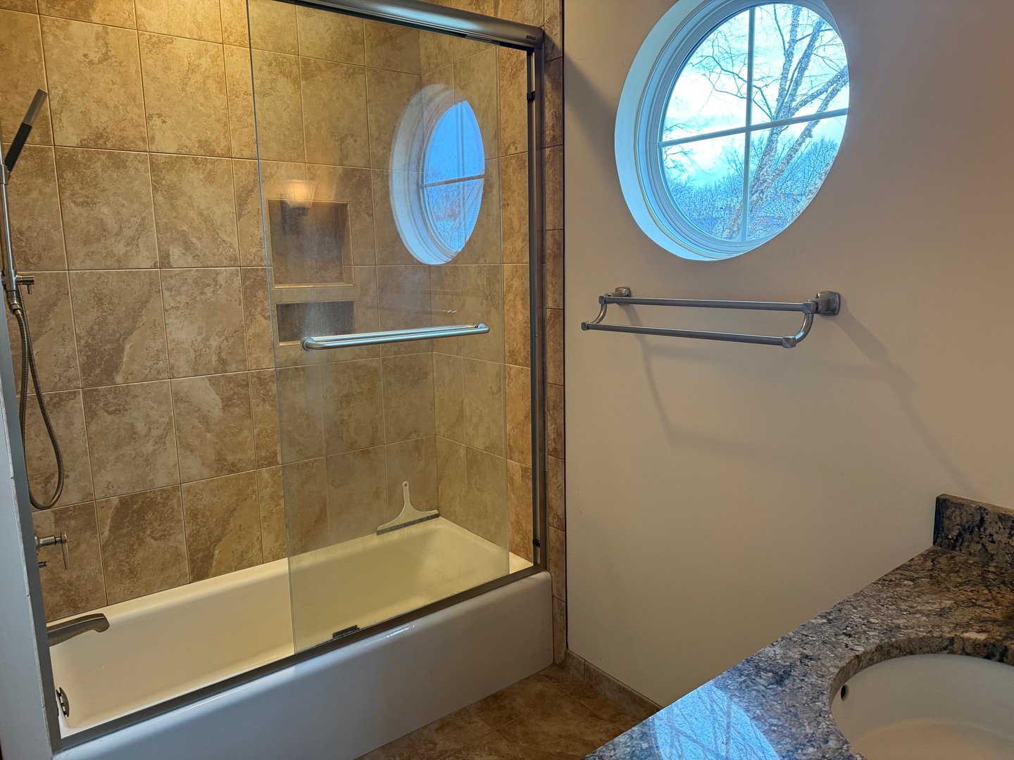 3293 Country Lane
