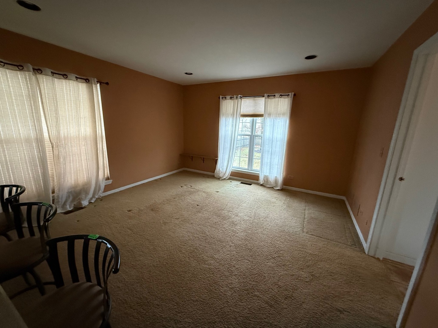 3293 Country Lane
