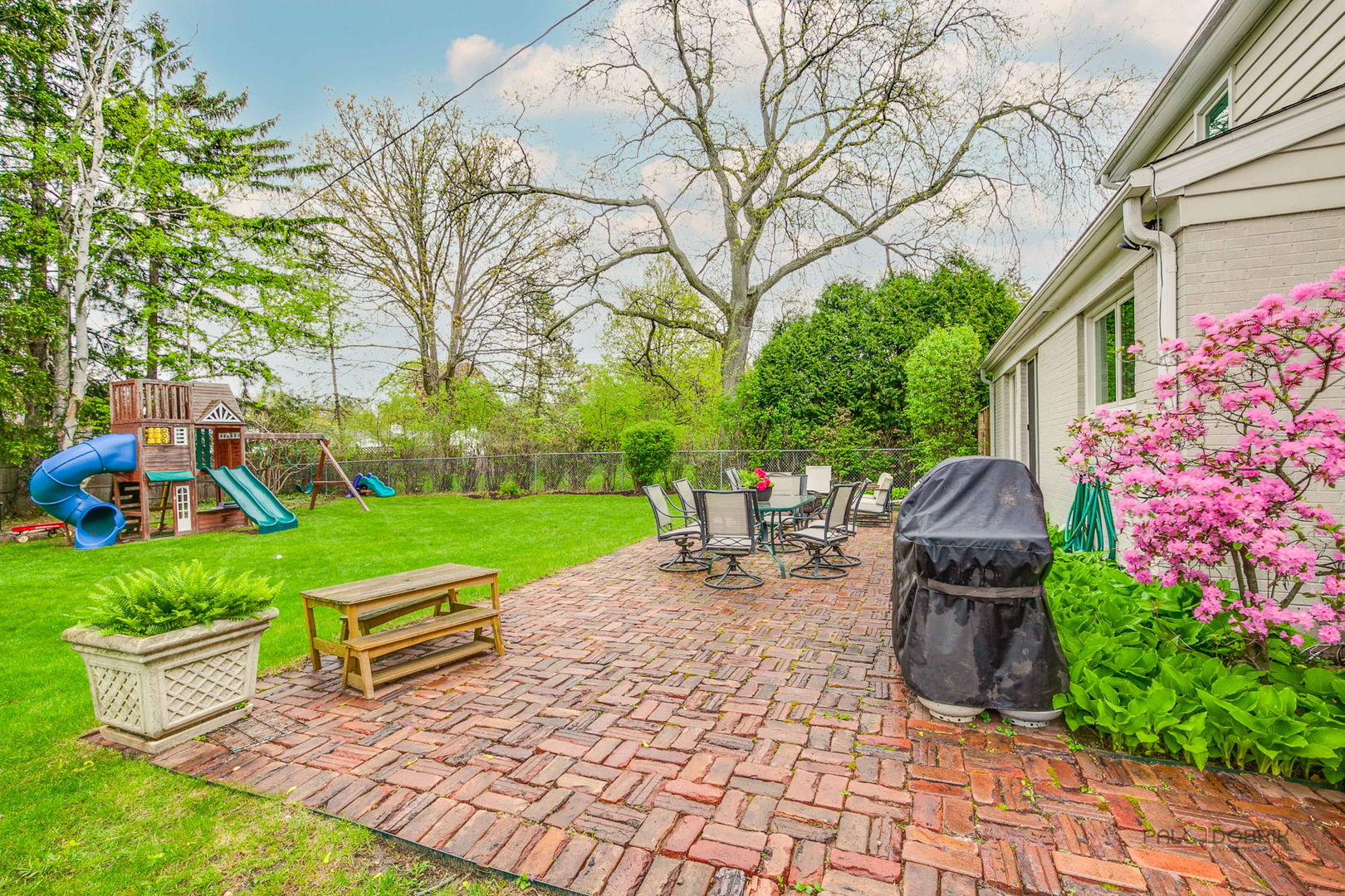 366 Birkdale Road