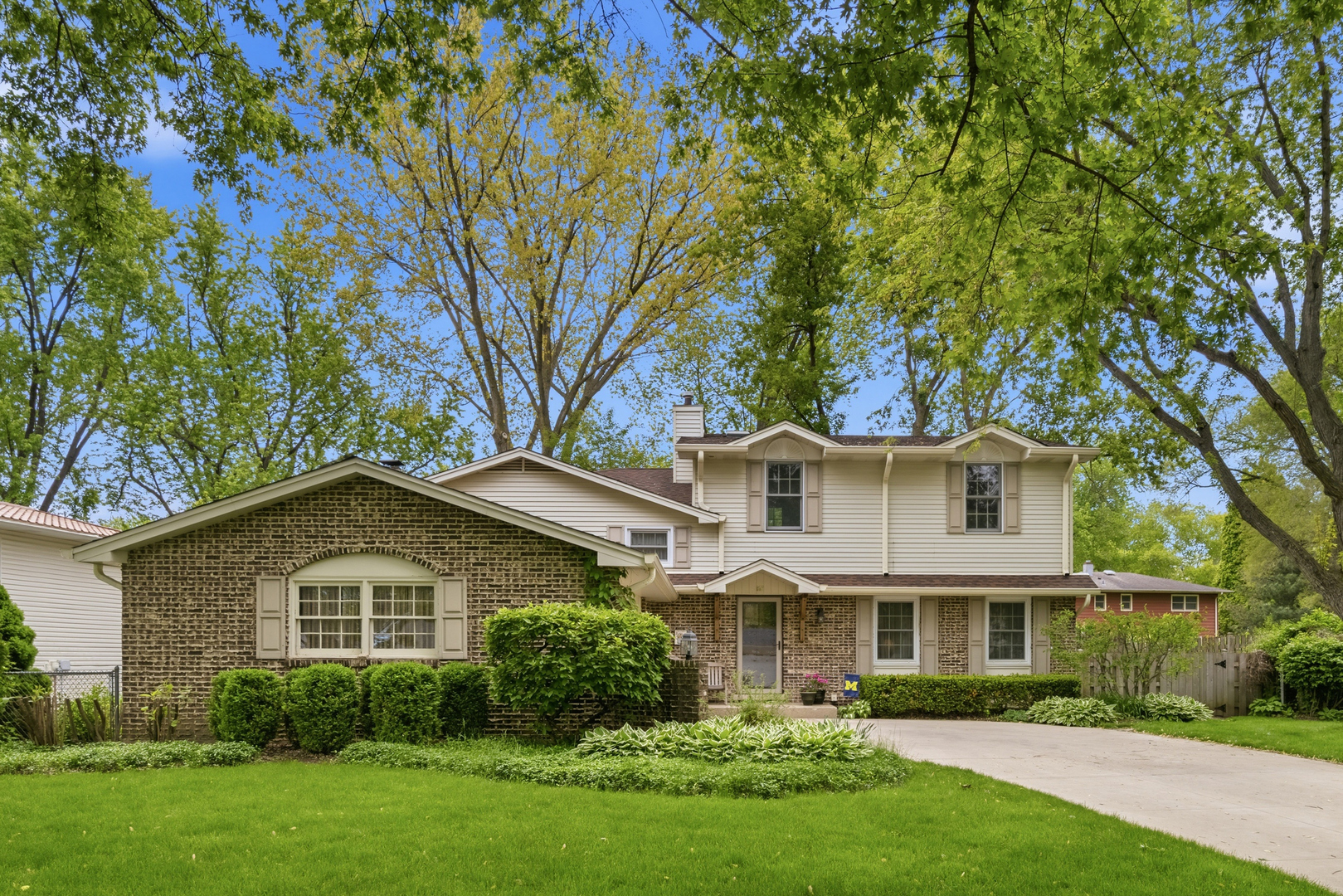 827 Liberty Bell Lane