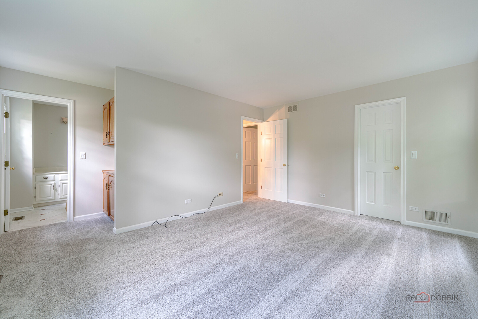 158 N Royal Oak Drive