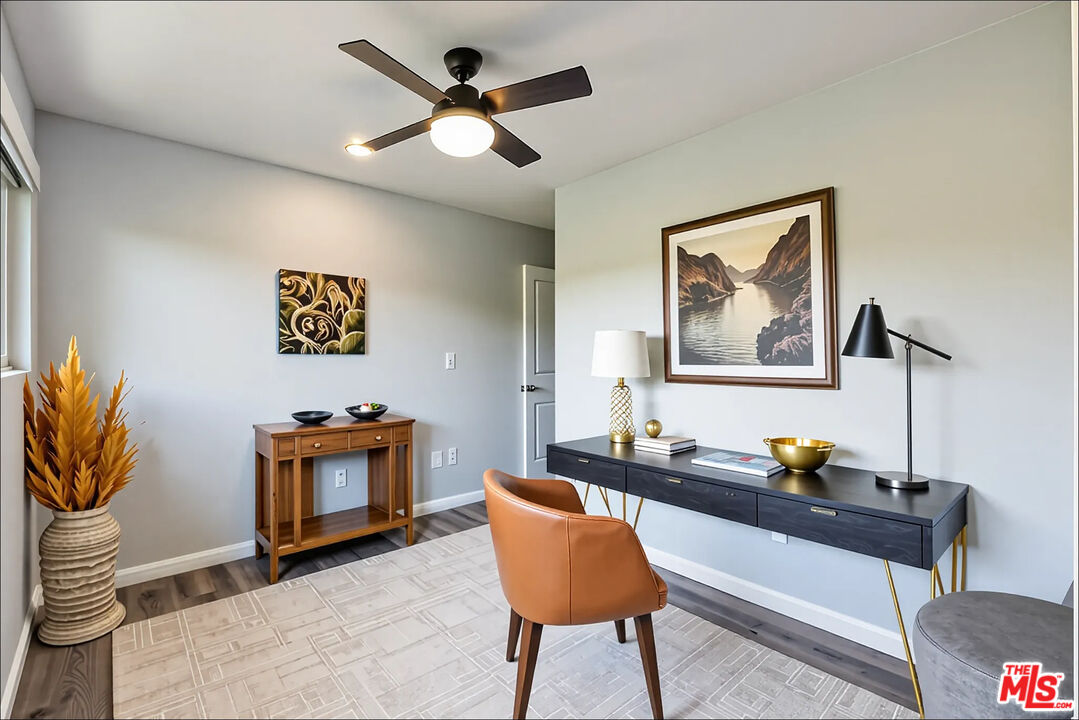 2020 W 23rd St Unit: 18