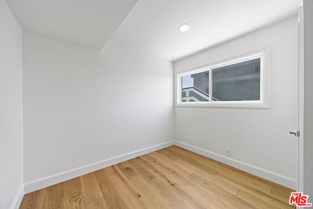1884 Del Mar Ave