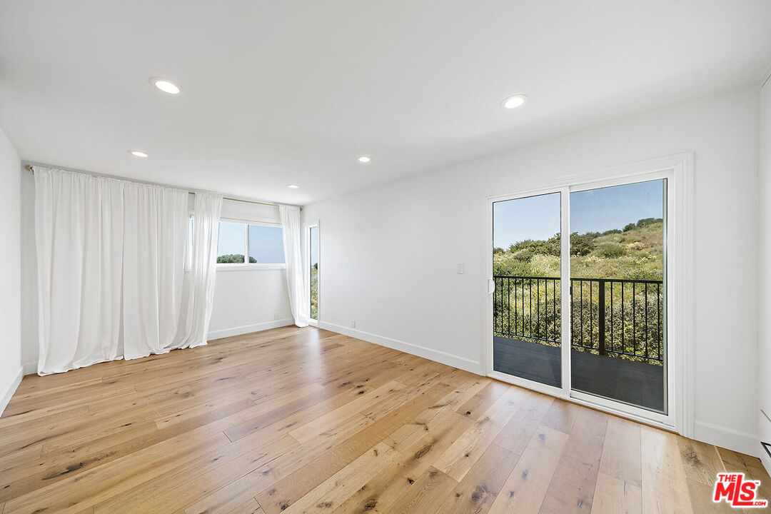 1884 Del Mar Ave