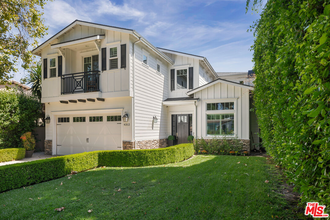 4312 Saint Clair Ave