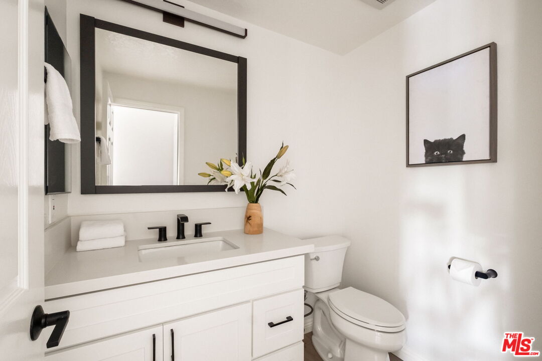 340 E 20th St Unit: A1