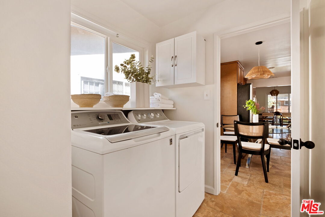 5446 Tyrone Ave