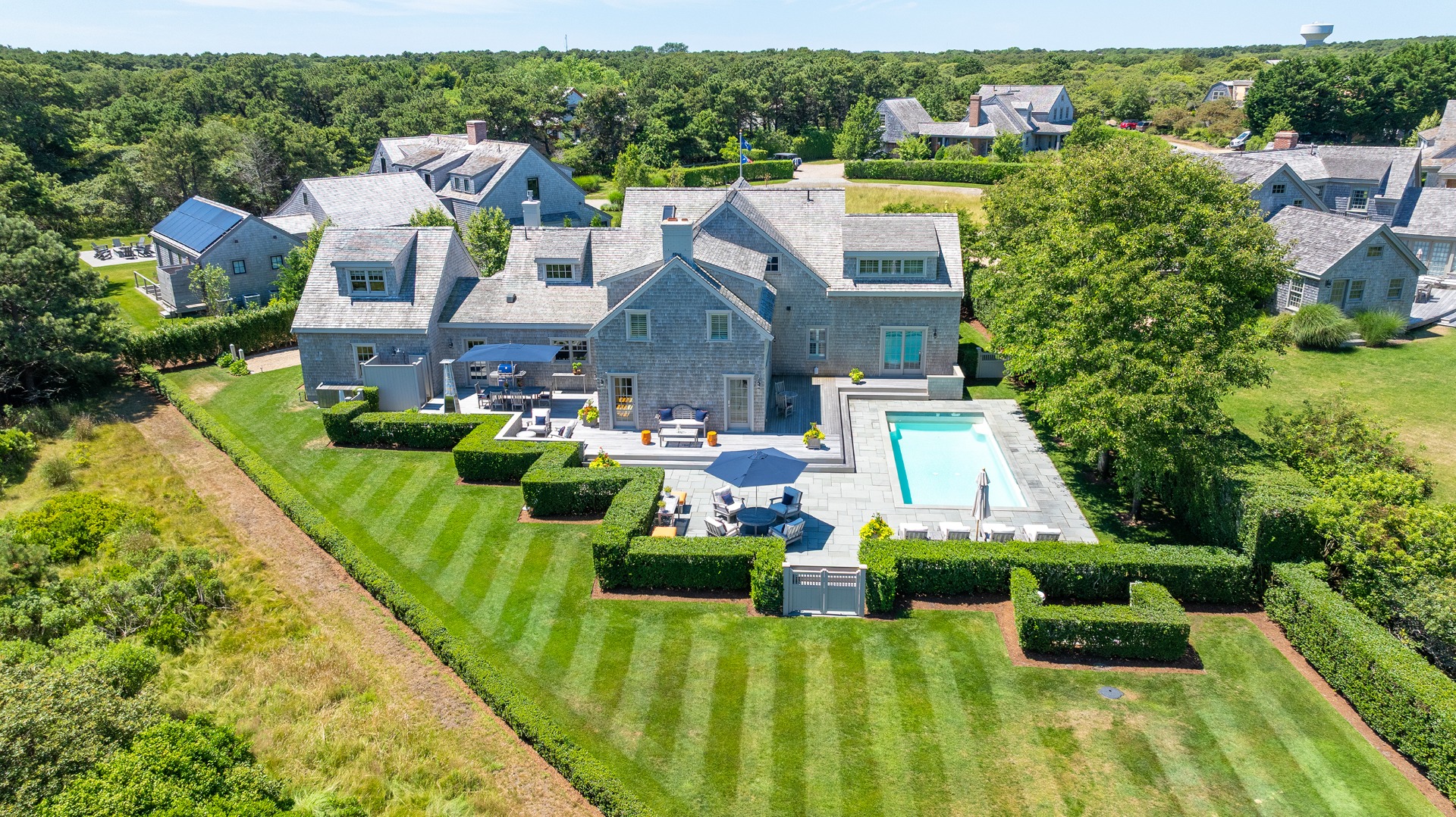 5 Upper Tawpawshaw Road