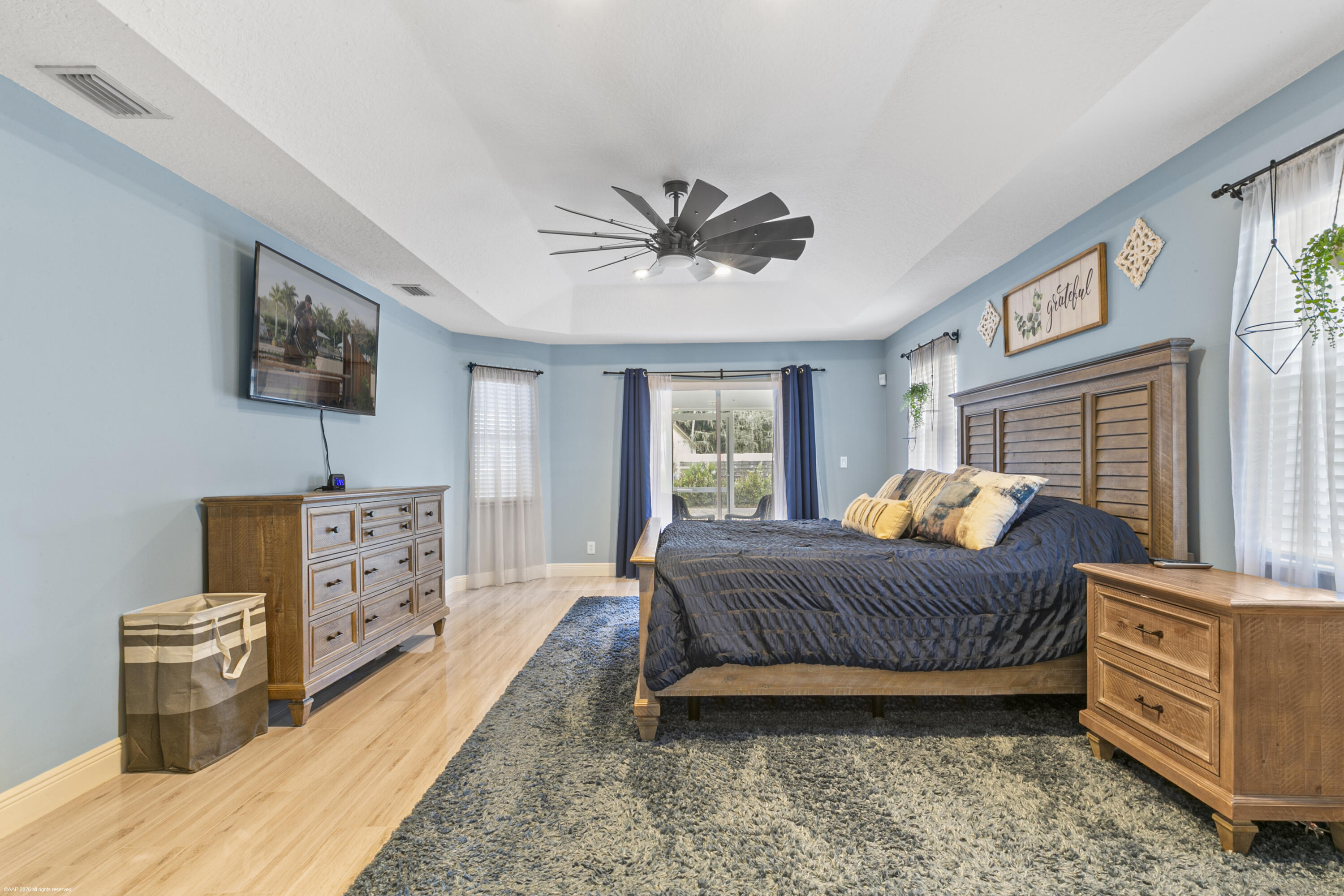 17290 33rd Road N