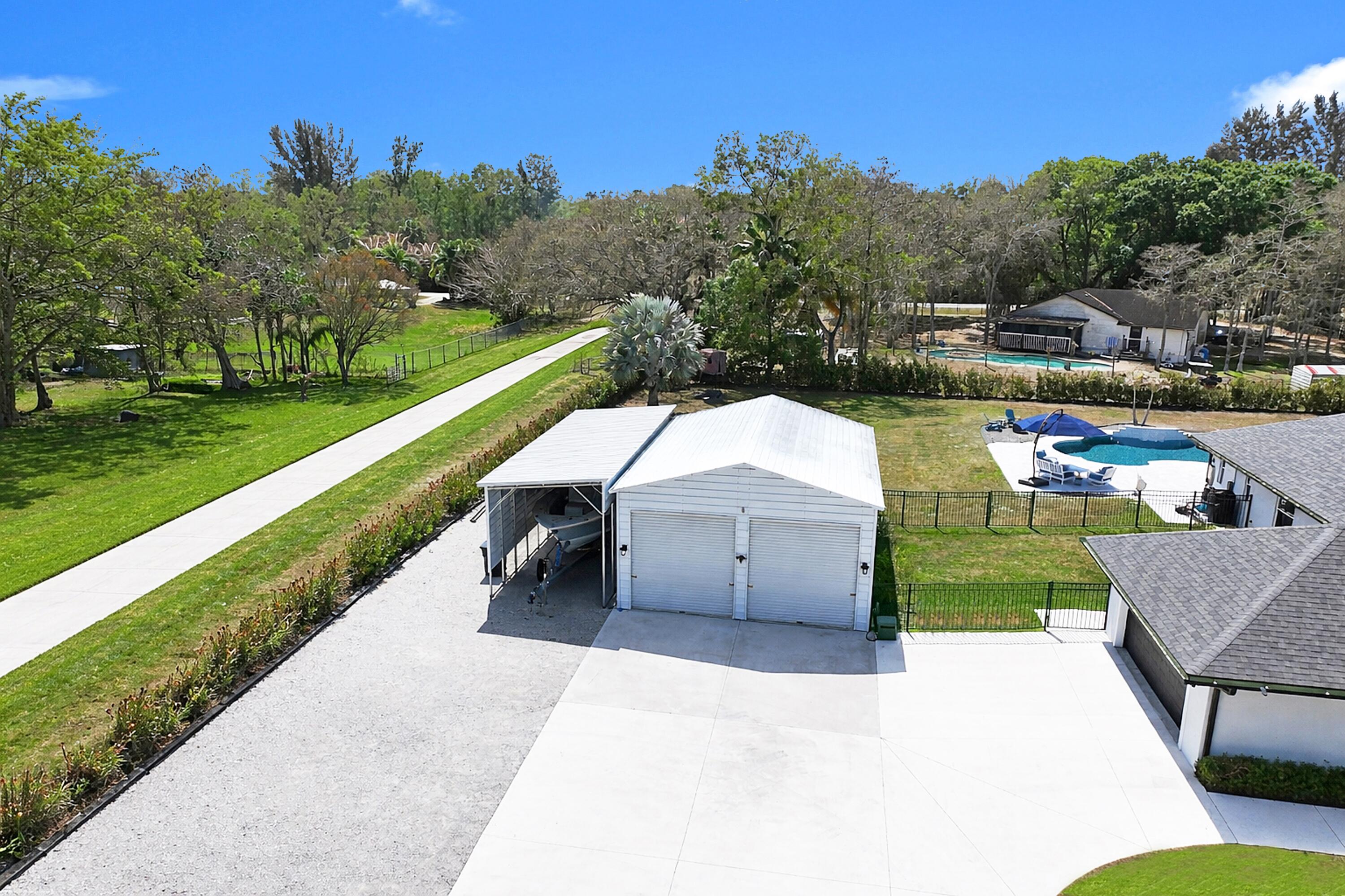 17290 33rd Road N