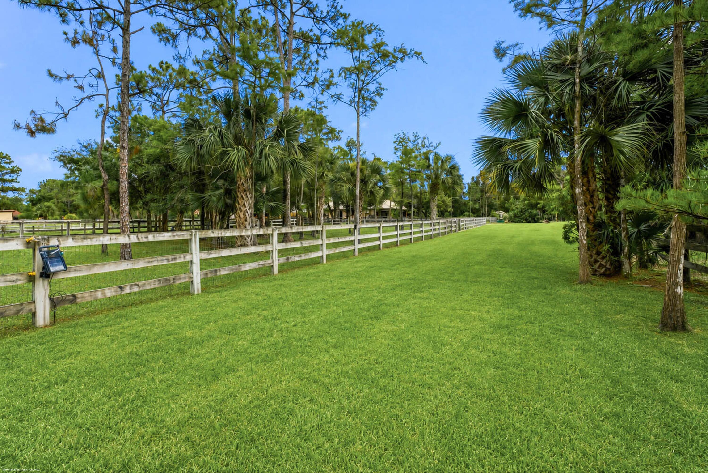 2560 Buck Ridge Trail