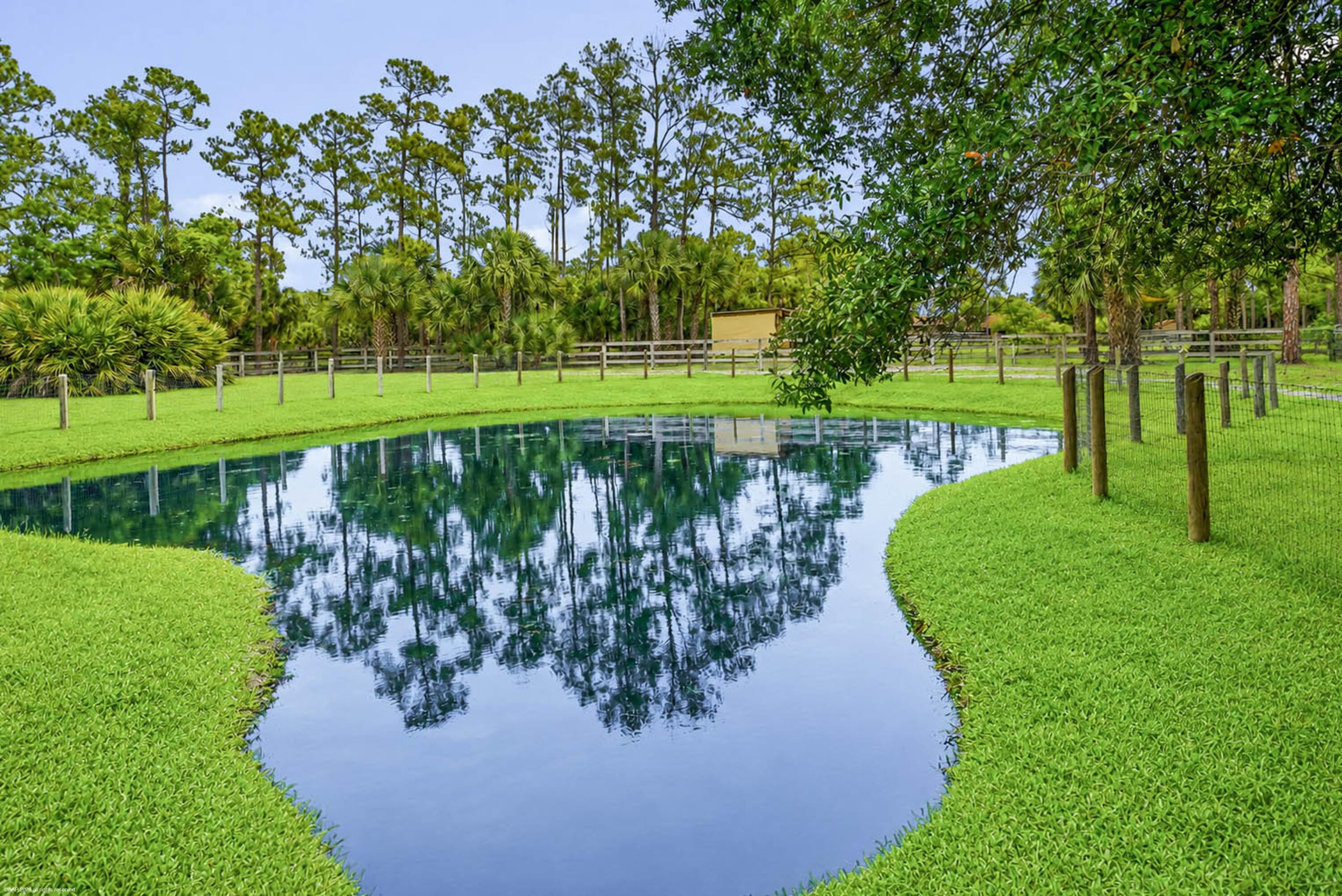 2560 Buck Ridge Trail